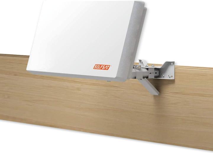 Productafbeelding Selfsat H22D4+ Vlakke antenne met Quad LNB 4 deelnemers (Platte antenne, 34.50 dB, DVB-T / -T2)