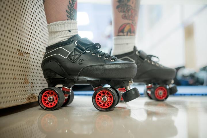 Actual product image Powerslide CHAYA DERBY SKATES Jade Derby Skate 42 (42)