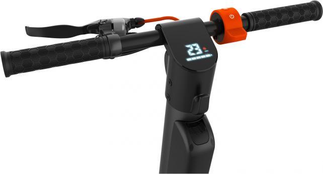 Actual product image UMAX City Racer 36 koloběžka s tempomatem, 10" koly a 10000 mAh vyměnitelnou baterií (25 km/h, 30 km, 350 W)
