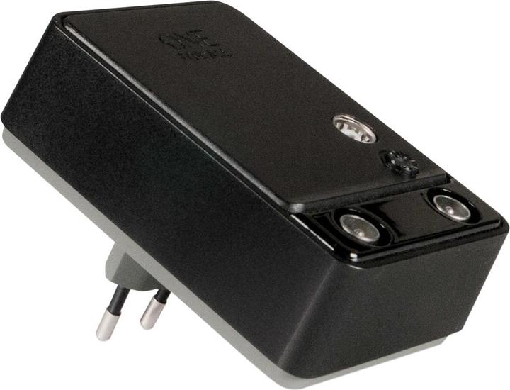 Actual product image One for All Signal amplifier 2-fold 5G