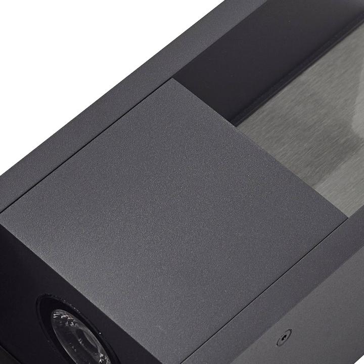 Actual product image Lucande Lavrin (3000 lm, IP54)