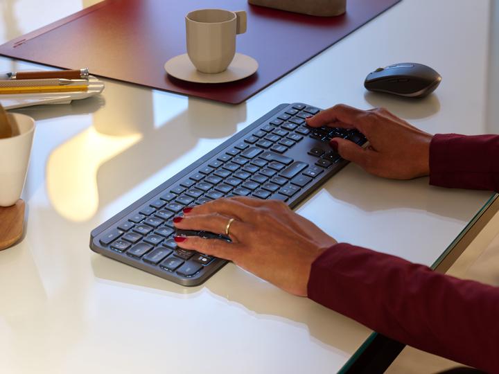 Actual product image Logitech MX Keys For Business (DE, Wireless)