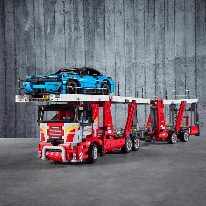 Actual product image LEGO car transporter (42098, LEGO Technic)