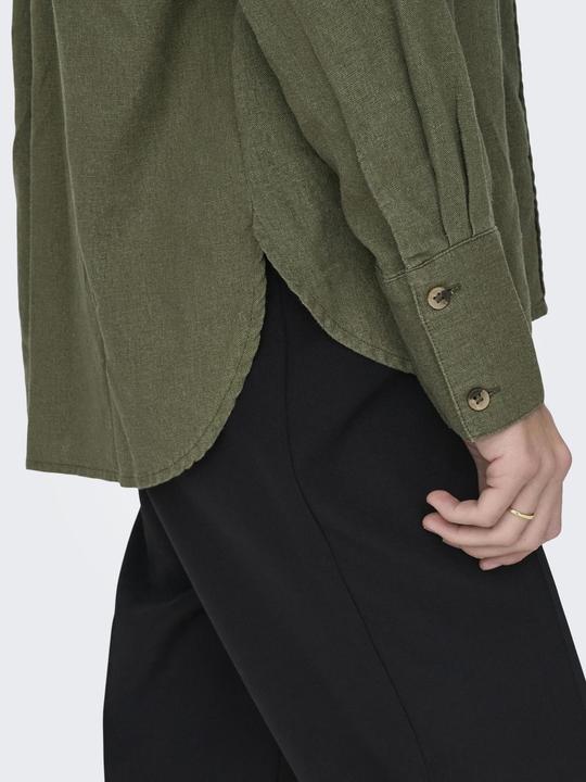 Image du produit JdY Coupe décontractée Col de chemise Manches avec bouton Coupe volumineuse des bras Chemise (XL)