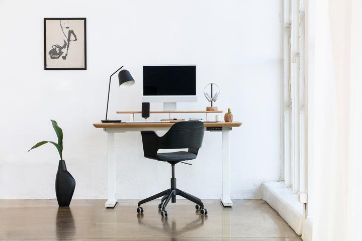 Immagine prodotto Oakywood Tavolo da lavoro in piedi con regolazione dell'altezza - Legno massiccio - Rovere / 160x80 / Bianco (160 x 80 cm)
