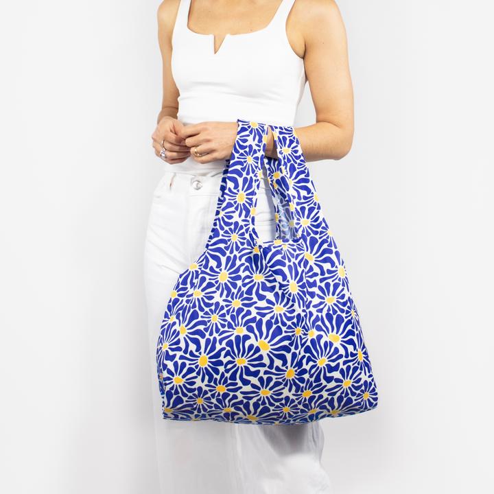 Actual product image Kind Bag Medium Bag Abstract Flowers Blue