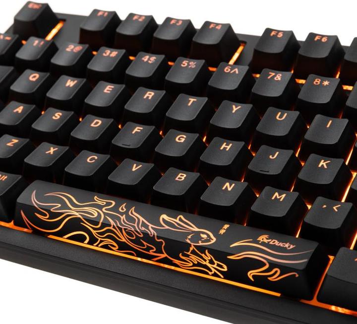 Actual product image Ducky Shine 7 PBT Gaming Keyboard, MX-Red, RGB LED - blackout (US) (US, Cable)