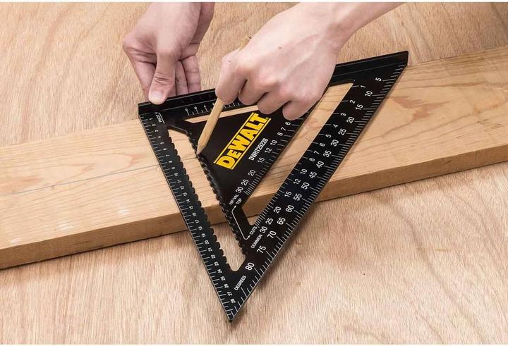 Produktbild DeWalt Speed Square