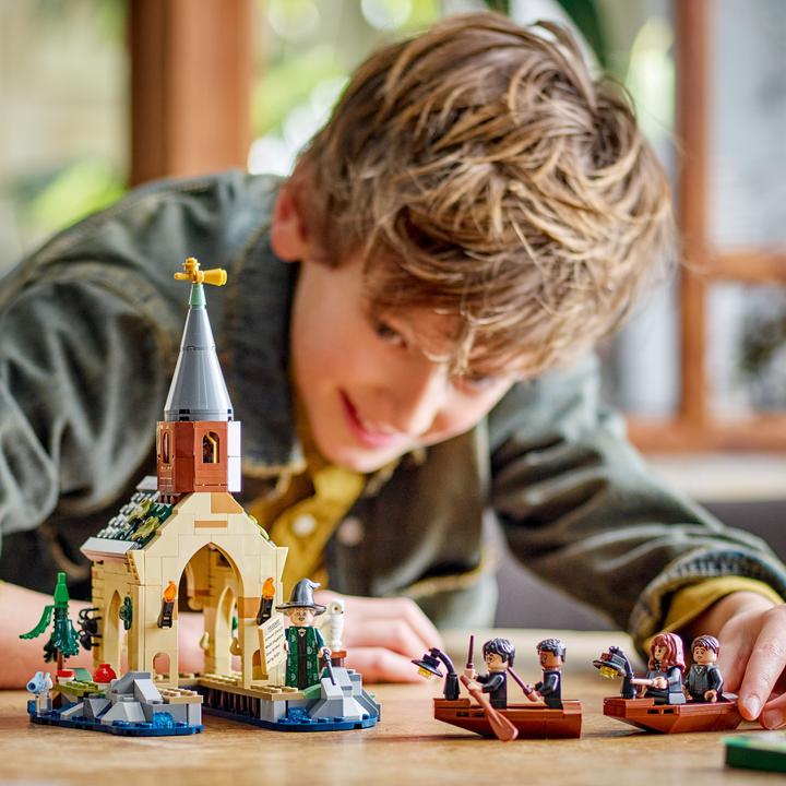 Produktbild LEGO Bootshaus von Schloss Hogwarts (76426, LEGO Harry Potter)