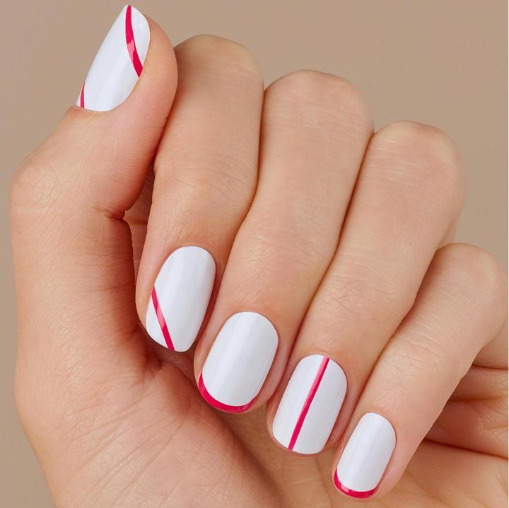 Actual product image Catrice Artful Nail Polish Liner (Rose, Colour paint)