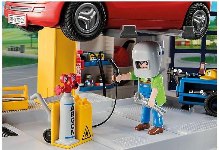 Actual product image Playmobil Car repair shop (70202, Playmobil City Life)