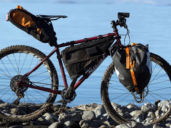 Produktbild Blackburn Outpost Frame (6.95 l, Rahmentasche)