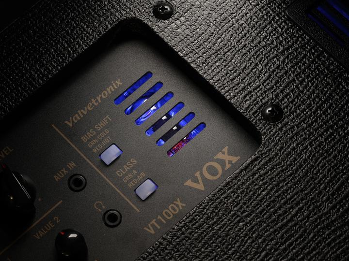 Produktbild Vox E-Gitarrencombo, Valvetronix, 1x8", 20W, Amp/FX Modeling (Gitarre, 20 W)