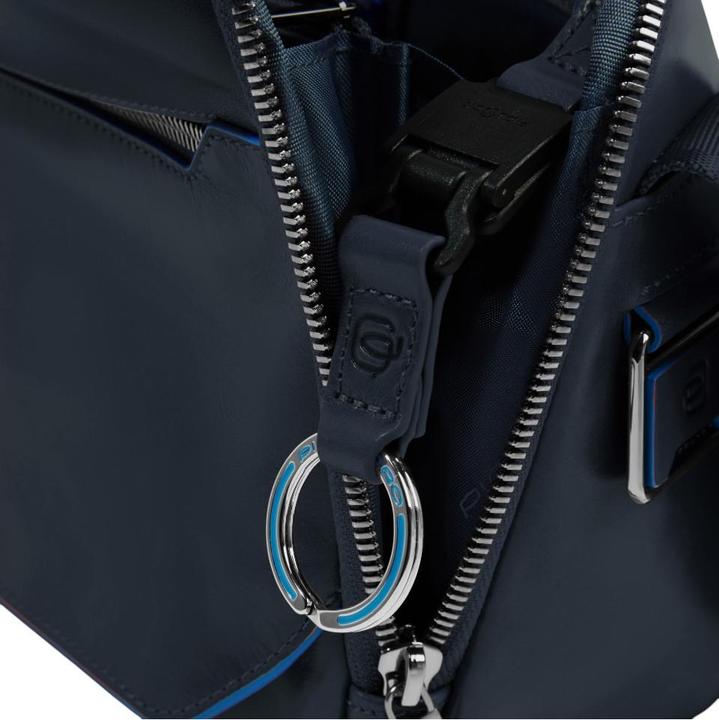 Actual product image Piquadro Blue Square - PRO Umhängetasche