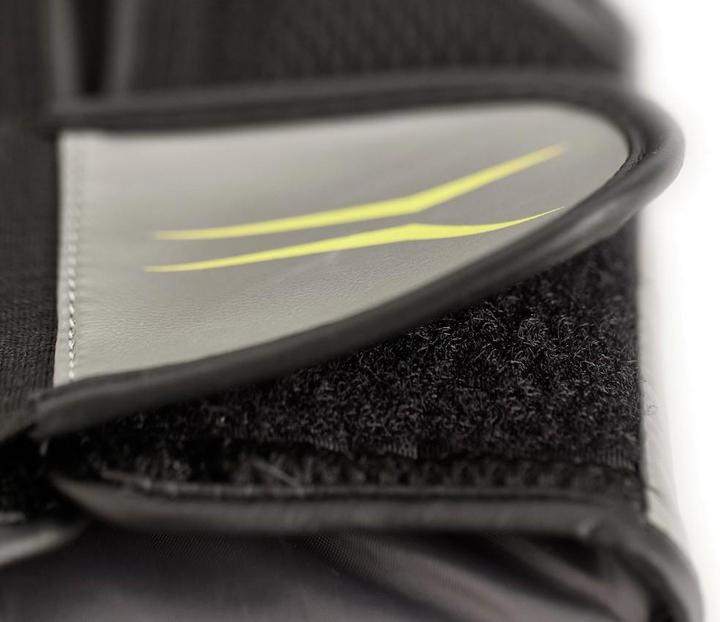 Actual product image adidas Speed Tilt 150 (12 OZ)