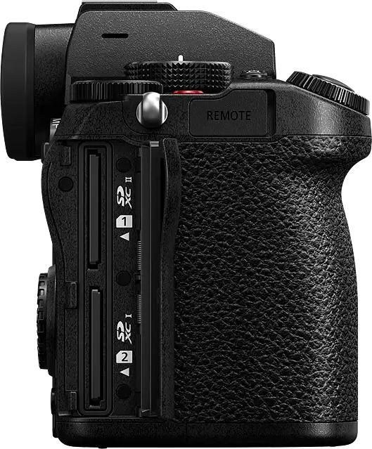 Productafbeelding Panasonic DC-S5D Kit (18 - 40 mm, 24.20 Mpx, Volledig formaat)