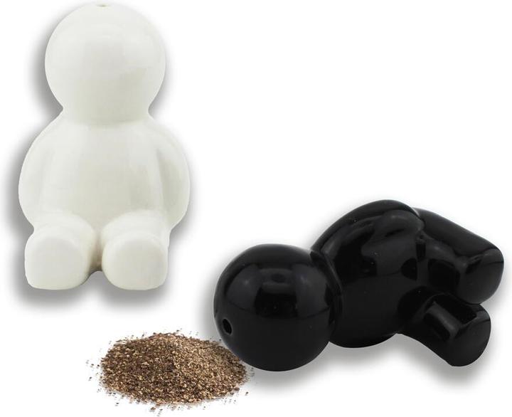 Actual product image Winkee Mr Salt & Mrs Pepper Shakers - Salt and Pepper Dispenser (Salt)