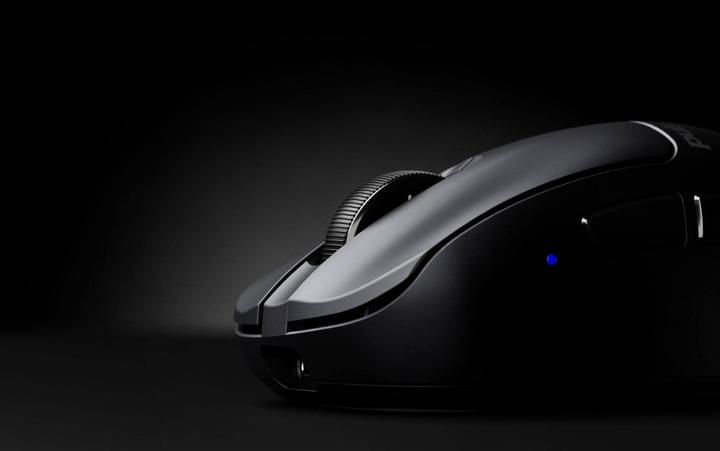 Actual product image Pulsar Xlite V4 - Medium Size 2 (Wireless, Cable)