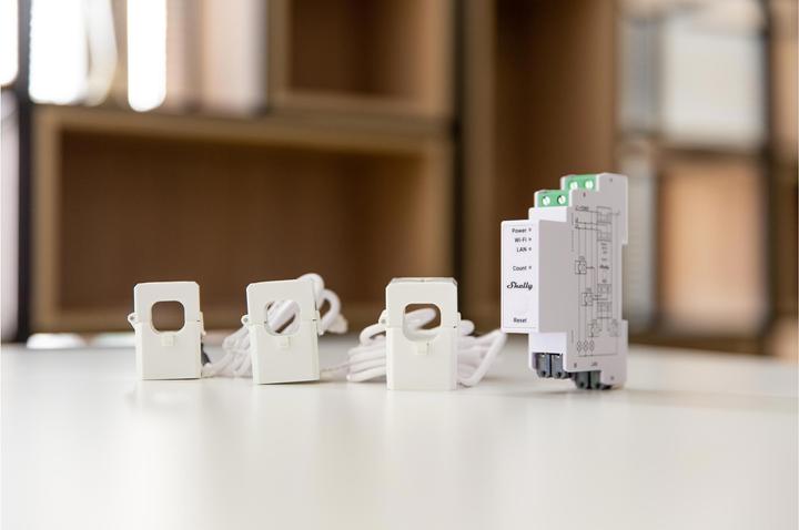 Actual product image Shelly Pro 3EM 120A