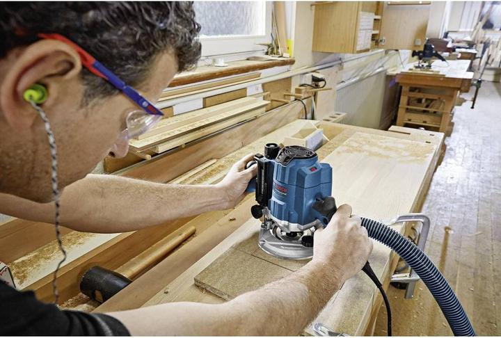 Produktbild Bosch Professional Oberfräse GOF 1250 CE, mit L-BOXX