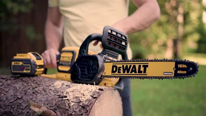 Image du produit DeWalt DCM575N-XJ (Tronçonneuse à batterie)