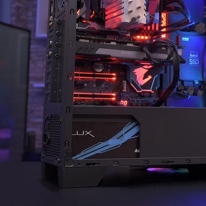 Produktbild AeroCool LUX 550W - stromforsyning - ATX (550 W)
