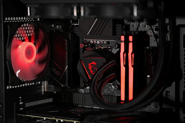 Actual product image Action .Actina Gaming GameOn (Intel Core i5-14600KF, 32 GB, 1000 GB, GeForce RTX 4070 Ti Super)