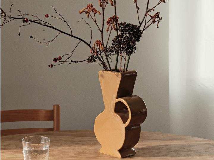 Produktbild Broste Copenhagen Etta Vase Cinnamon Sand 19x8x30cm (1 x)