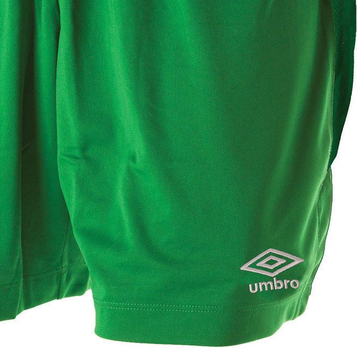 Image du produit Umbro - Short CLUB - Enfant (128)
