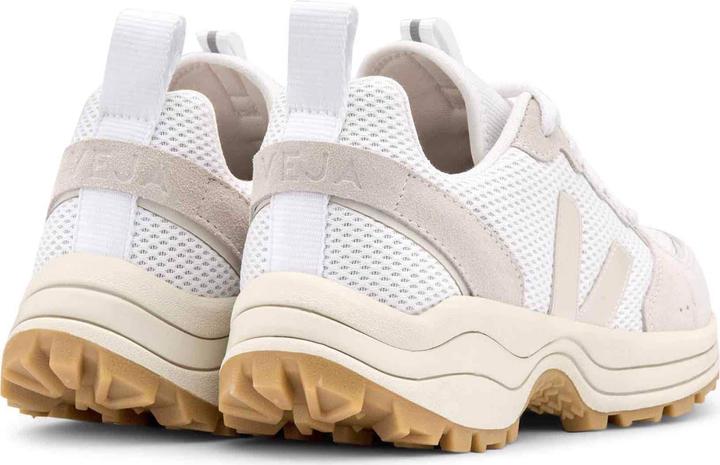 Actual product image Veja Venturi (39)