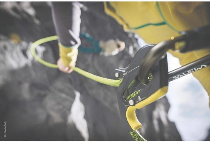 Actual product image Salewa Ergo Belay System