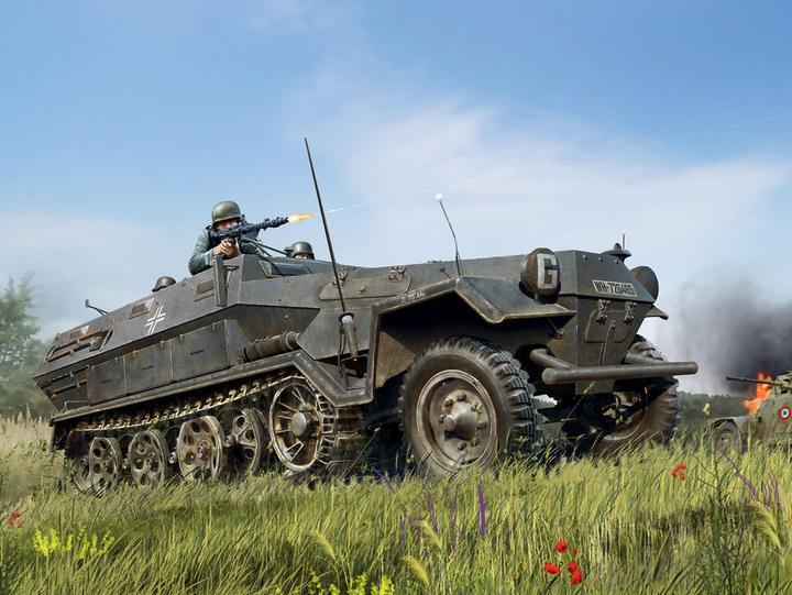 Image du produit ICM Sd.Kfz.251/1 Ausf.A WWII Porte-personnel allemand armé
