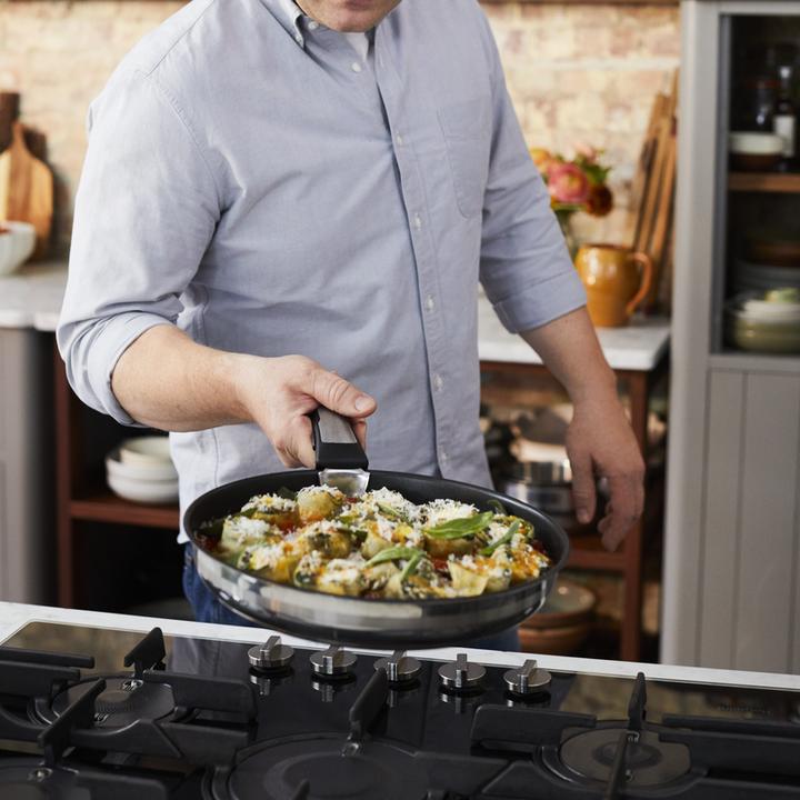 Produktbild Tefal Jamie Oliver Ingenio G6 (28 cm, Stielkasserolle, Kochtopf, Bratpfanne, Edelstahl)
