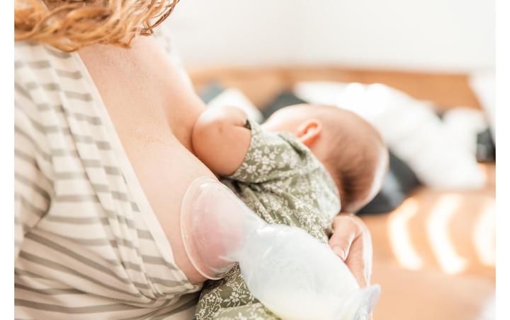 Actual product image Haakaa Breast pump 100 ml with suction foot