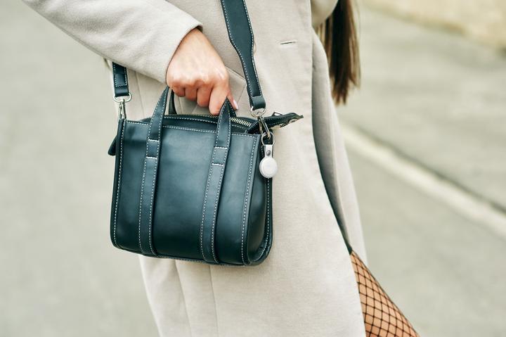 Actual product image Mili MiTag - Black (iOS, Apple, iPadOS)