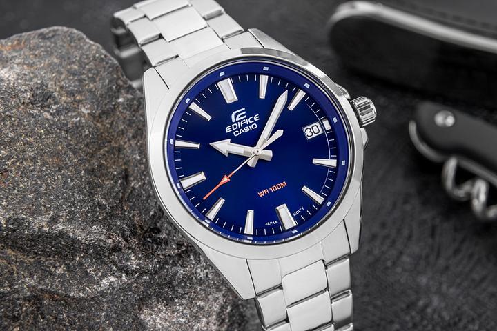 Produktbild Edifice Classic (Analoguhr, 42 mm)