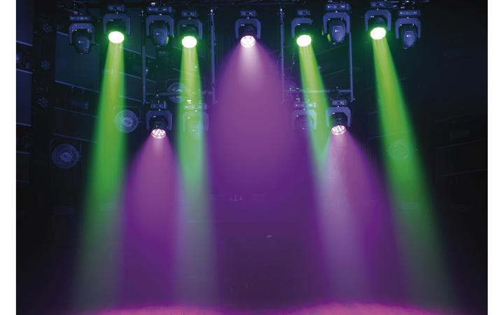 Produktbild Showtec Phantom 180 Wash (Moving Bar)