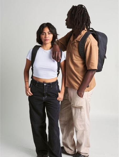 Actual product image Moment Everything (17 l)