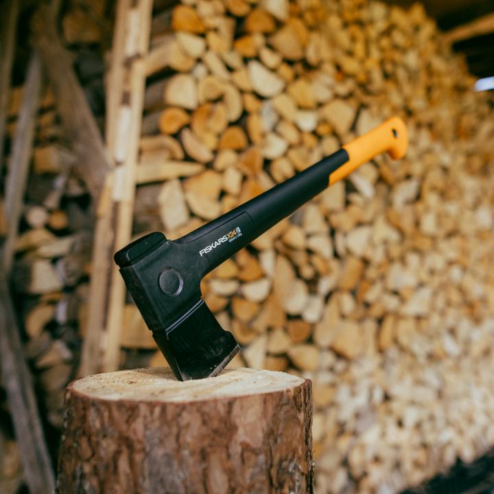 Actual product image Fiskars Splitting axe M