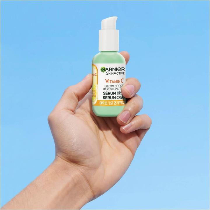 Actual product image Garnier 2in1 Glow Booster (50 ml)