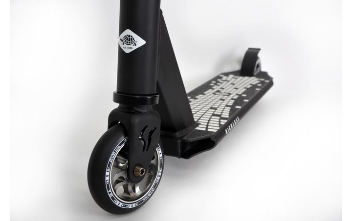 Immagine prodotto Schildkröt Scooter acrobatico Kickless Piano