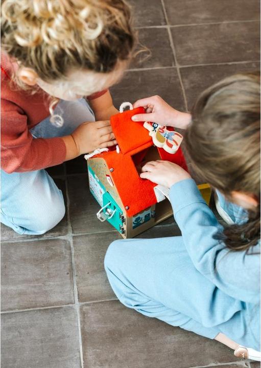 Immagine prodotto Lilliputiens Casa dell'apprendimento con chiusure multiple