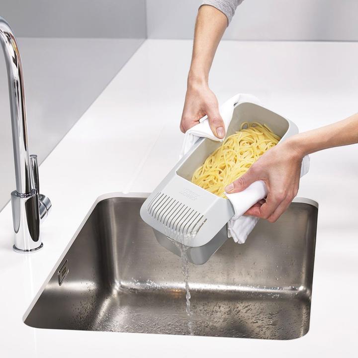 Produktbild Joseph Joseph M-Cuisine MW Pastakocher