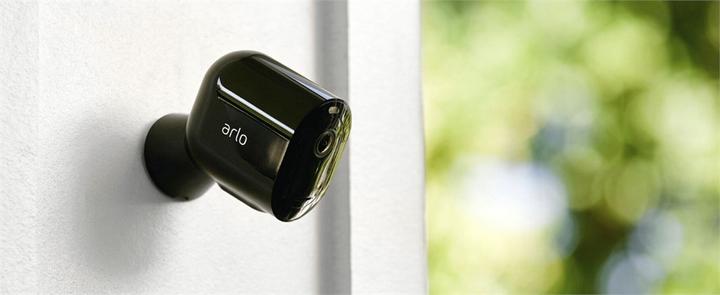 Image du produit Arlo Pro 3 Spotlight, pack de 2 caméras noir (2560 x 1440 Pixels)