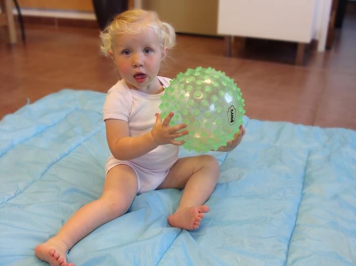Actual product image LUDI Sensor technology Ball