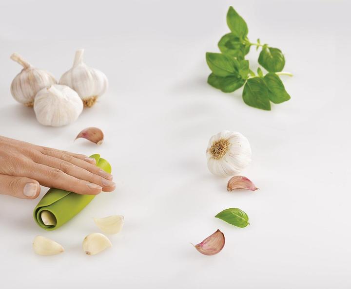 Actual product image Joseph Joseph Scroll garlic peeler