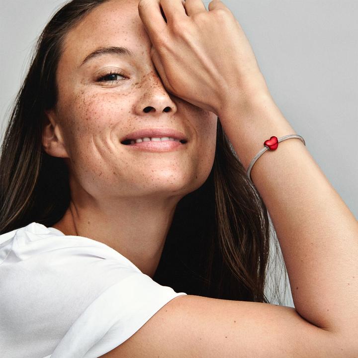 Image du produit Pandora Charm coeur métallique rouge (Argent 925, Émail)