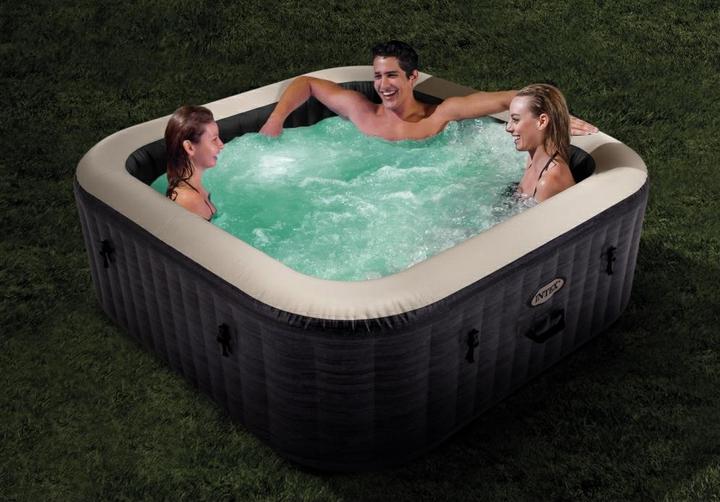 Image du produit Intex 6-Person Greystone Deluxe Square Bubble Spa Set