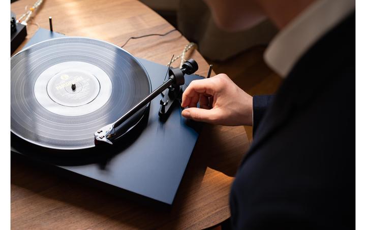 Immagine prodotto Pro-Ject Debut Carbon Evo (Manuale)