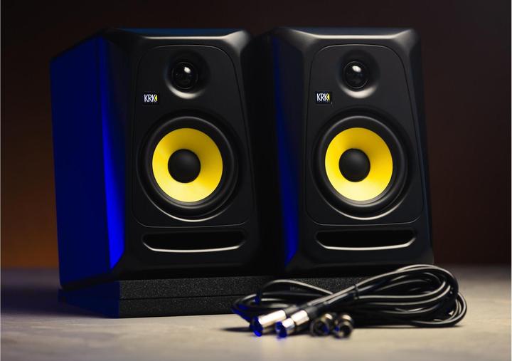Produktbild KRK Classic 5 Studio Monitor (Aktiv, Paar, 1x 100 W)